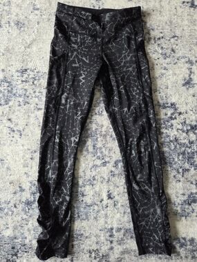lululemon athletica Black and Gray High-Rise Leggings